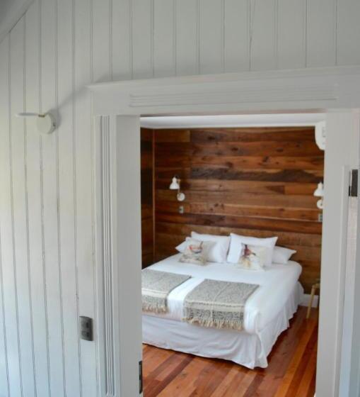 标准间, Nueve Ríos