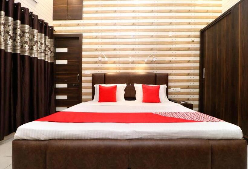 三人经典房间, Super Hotel O Max