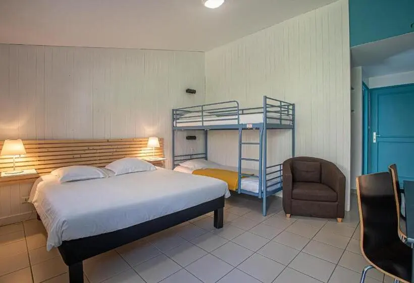 Standard Neljän Hengen Huone, Hôtel Naéco Audierne