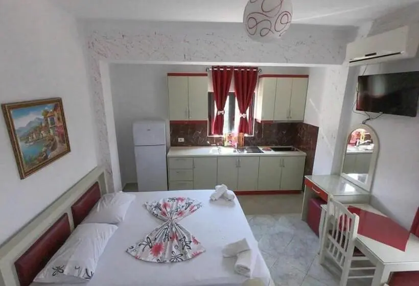 استودیو استاندارد با بالکن, Poseidon Hotel Ksamil