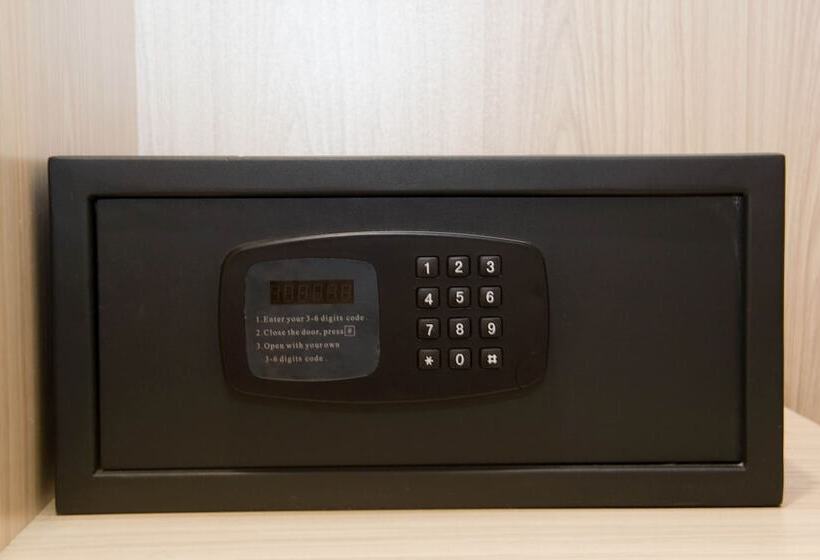 חדר דלוקס, Spring Season