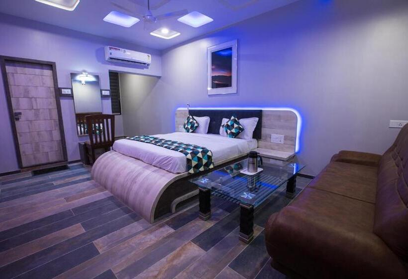 سوییت, Balaji Palace