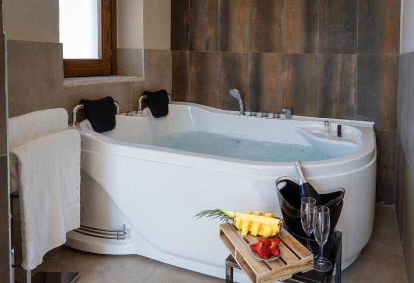 キングサイズベッドのスイートルーム, Cascina San Michele