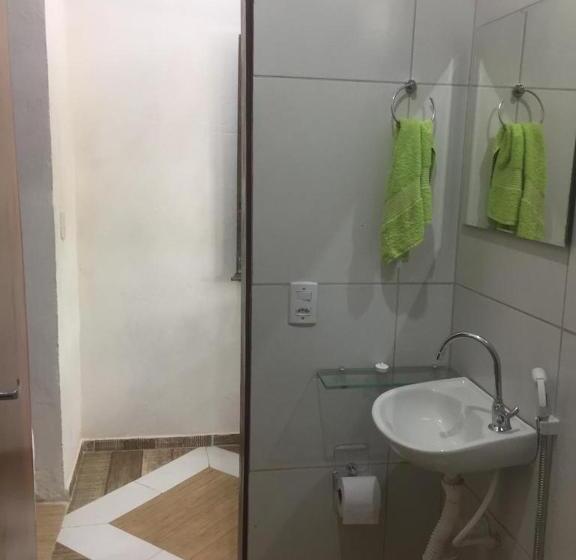 سوییت, Gira Arte Hostel