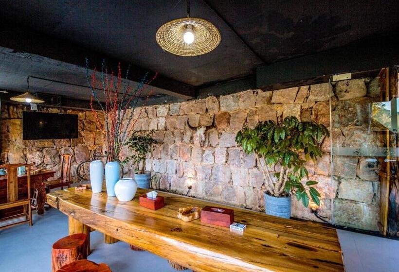 اتاق استاندارد, Chun Jian