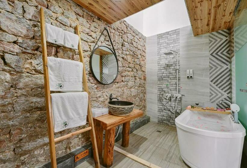 اتاق استاندارد با تخت بزرگ, Chun Jian