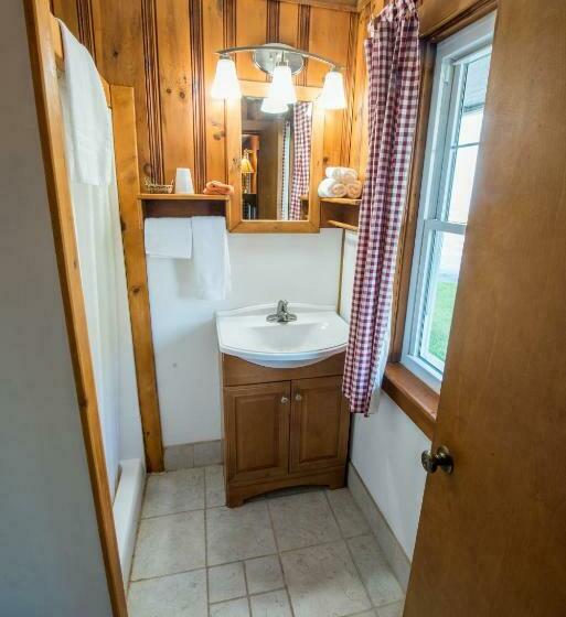 标准间, Lakeview On The Lake