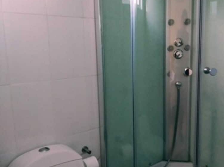 スタンダードトリプルルーム, Hostal Casa Miranda