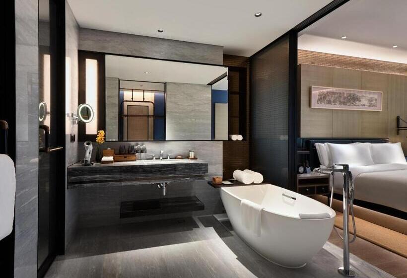 클럽 룸, Intercontinental Shanghai Wonderland, An Ihg