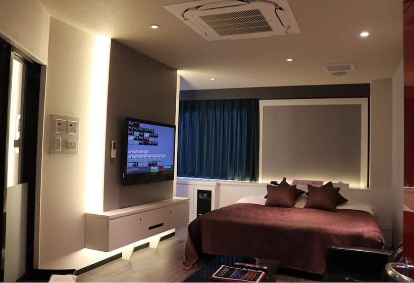 디럭스 룸, Xcell