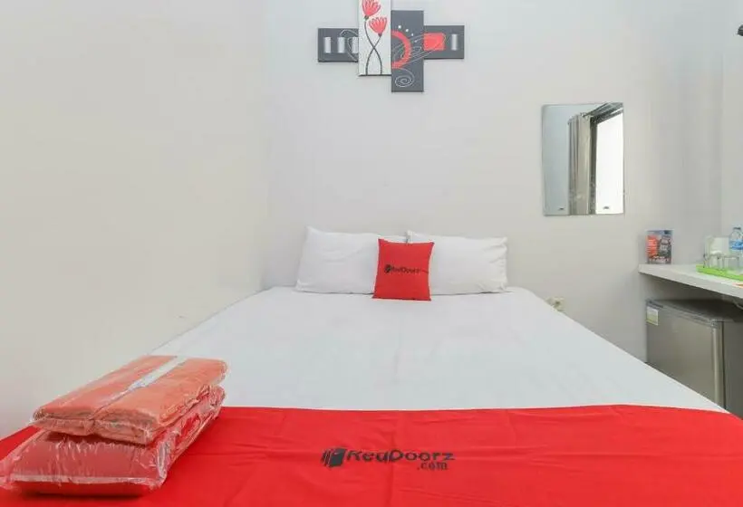 スタンダードルーム, Reddoorz Plus At K23 Rungkut Madya