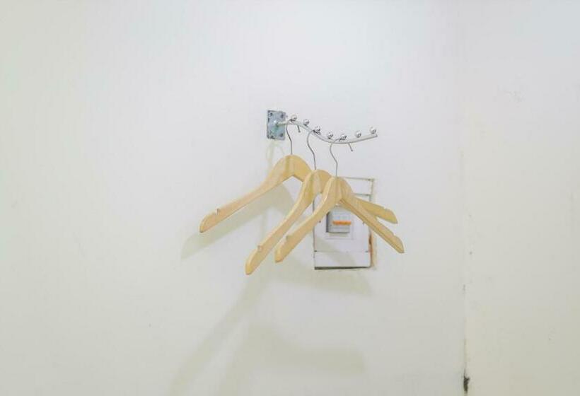 Номер Стандарт, Reddoorz Plus At K23 Rungkut Madya