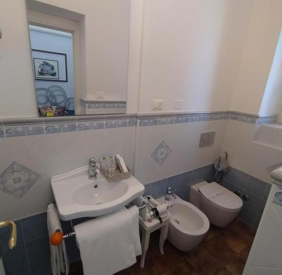 اتاق لوکس, B&b Domvs Tva