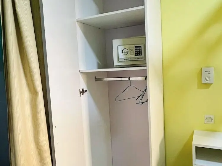 اتاق استاندارد, Hôtel Appartement Meublé Les Flots Bleu