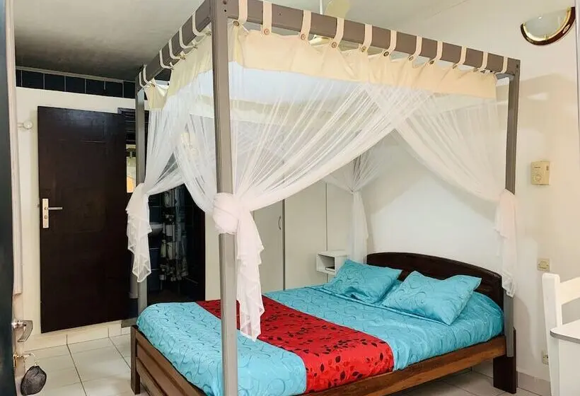 اتاق استاندارد, Hôtel Appartement Meublé Les Flots Bleu