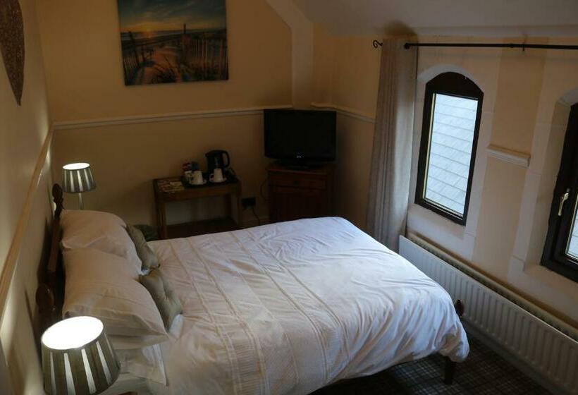 带共用浴室的标准房间, Victoria House