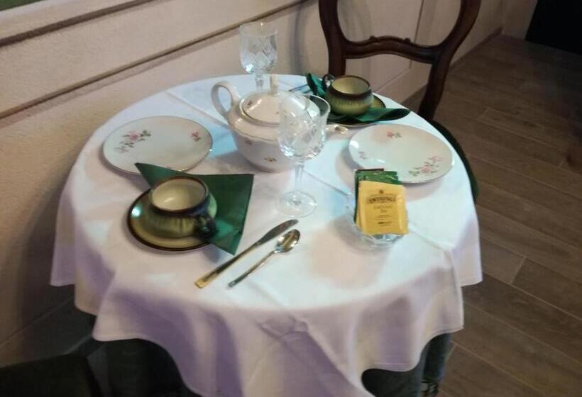 חדר דחוקס עם מיטת קינג, B&b Casa Dell'orso