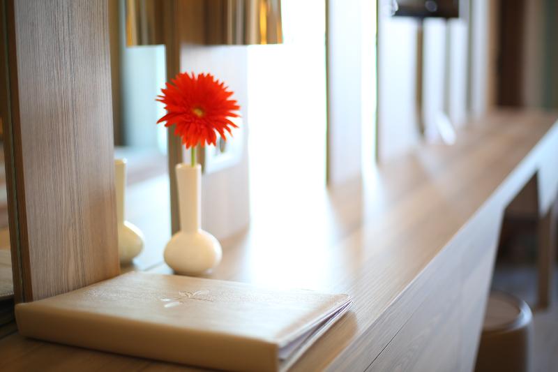 身障者適用スイートルーム, Holiday Inn Express & Suites   Auburn, An Ihg