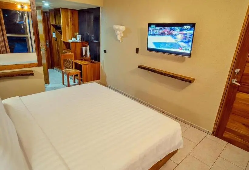 اتاق لوکس, Roman Empire Panglao Boutique Resort