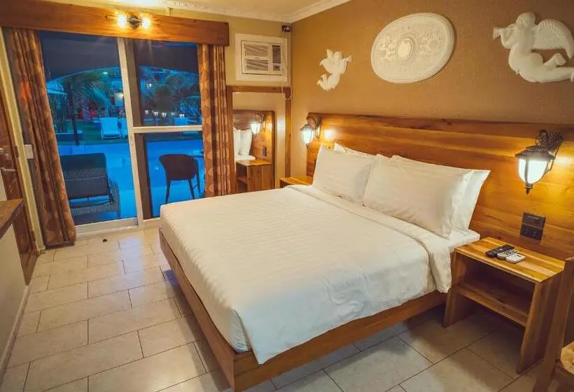 اتاق لوکس, Roman Empire Panglao Boutique Resort