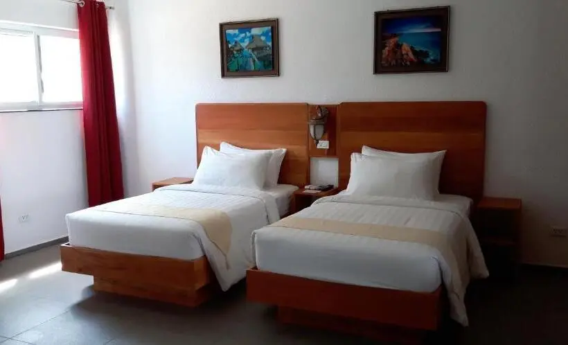 اتاق راحتی سه تخته, Roman Empire Panglao Boutique Resort