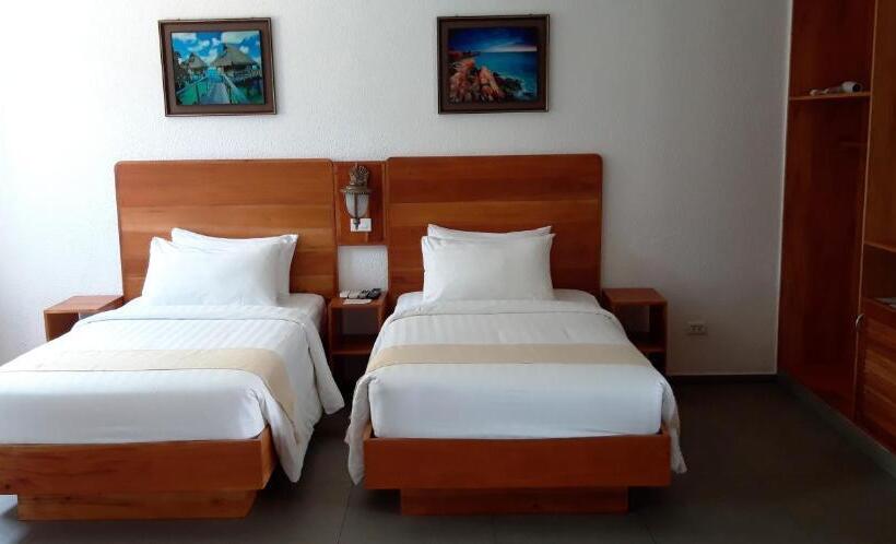 اتاق راحتی سه تخته, Roman Empire Panglao Boutique Resort