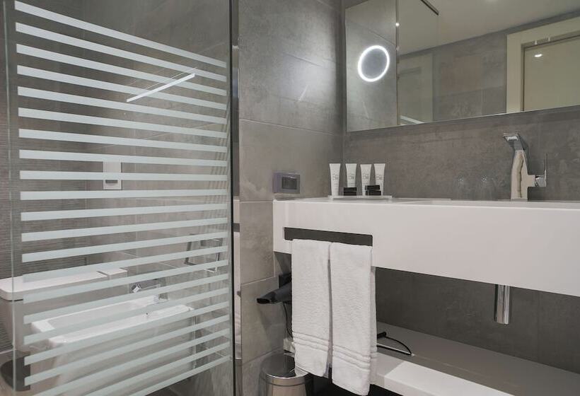 اتاق سوپریور, The Legacy Luxury Hotel, Algiers