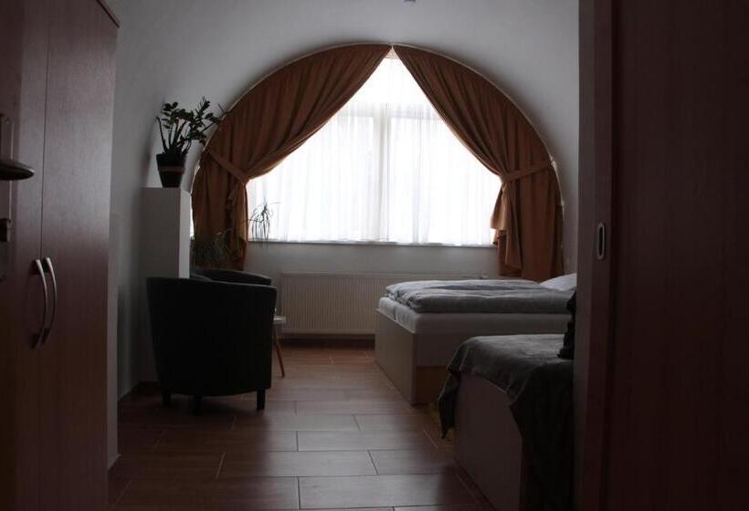 Номер Стандарт Трехместный, Penzion U Pidly