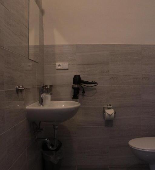 スタンダードトリプルルーム, Penzion U Pidly