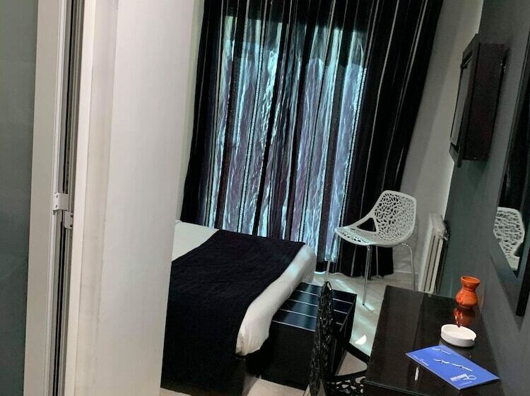 اتاق استاندارد, Le Calife