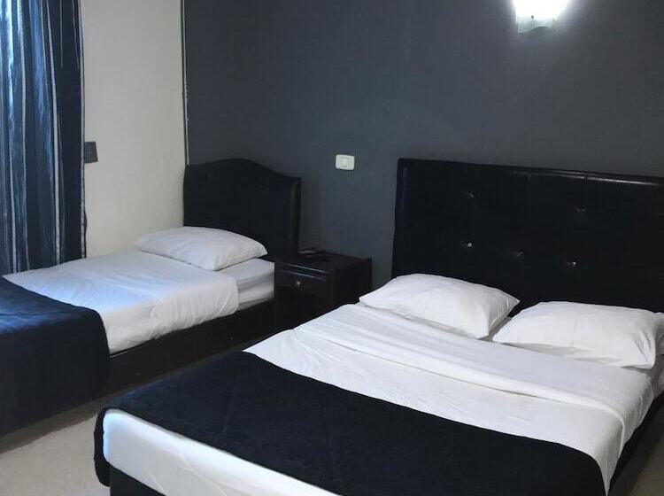 اتاق خانوادگی, Le Calife