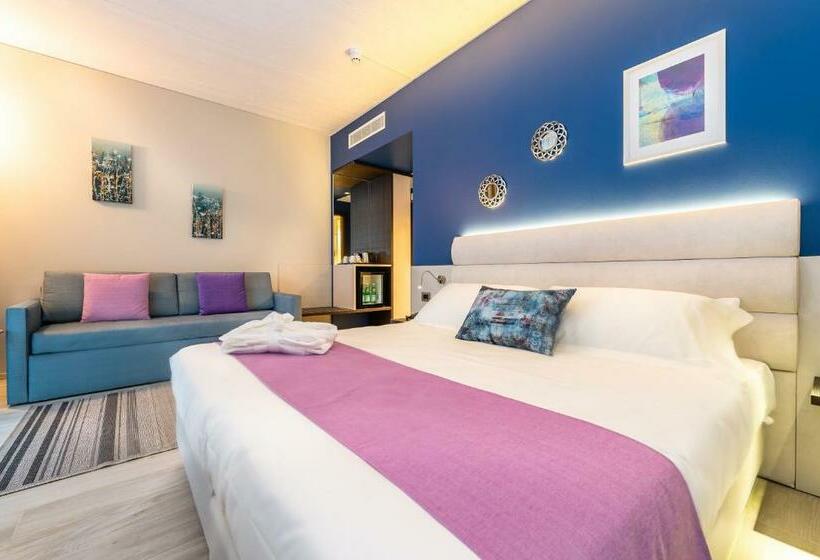 Полулюкс, Vision