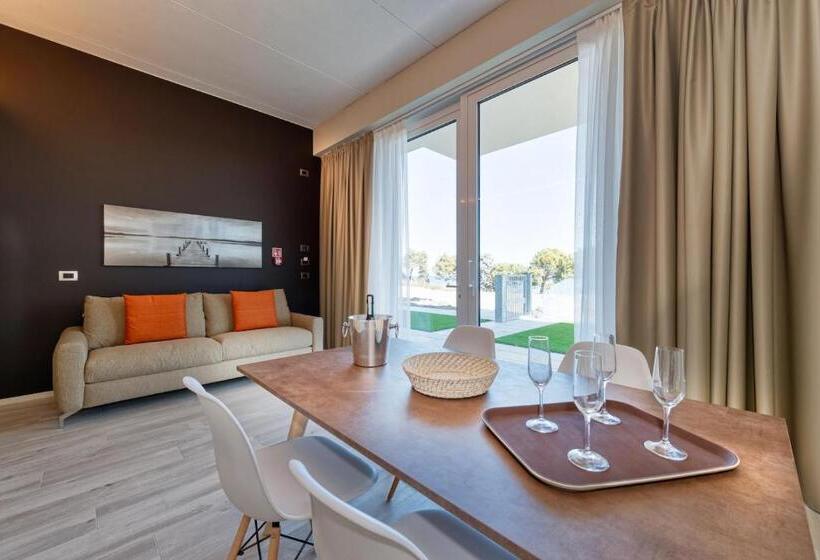 Апартаменты Deluxe 1 Спальня, Vision