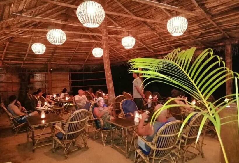 غرفة ديلوكس مطلّة علي البحر مزوَّدة بشُرفة, Agonda Serenity Resort