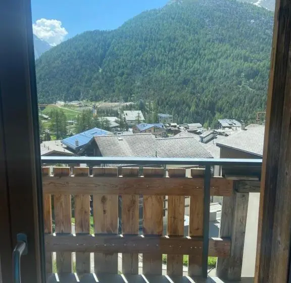 バルコニー付きスタンダードルーム, Boutique Lodge Spycher