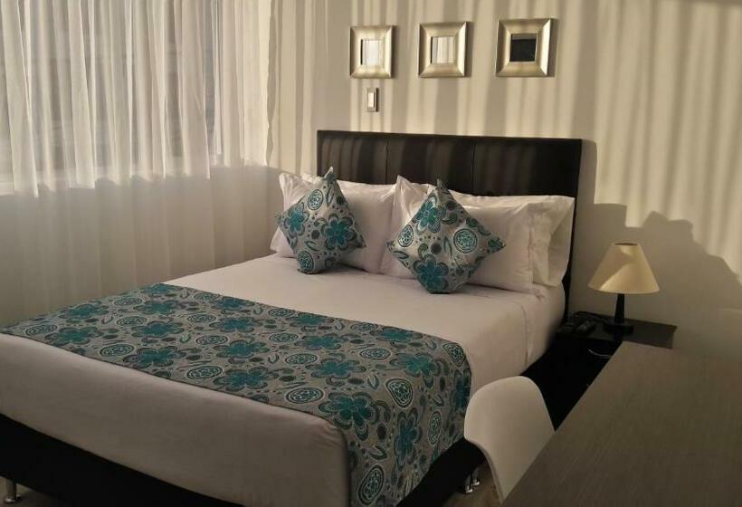 Номер Стандарт, Rosales Plaza