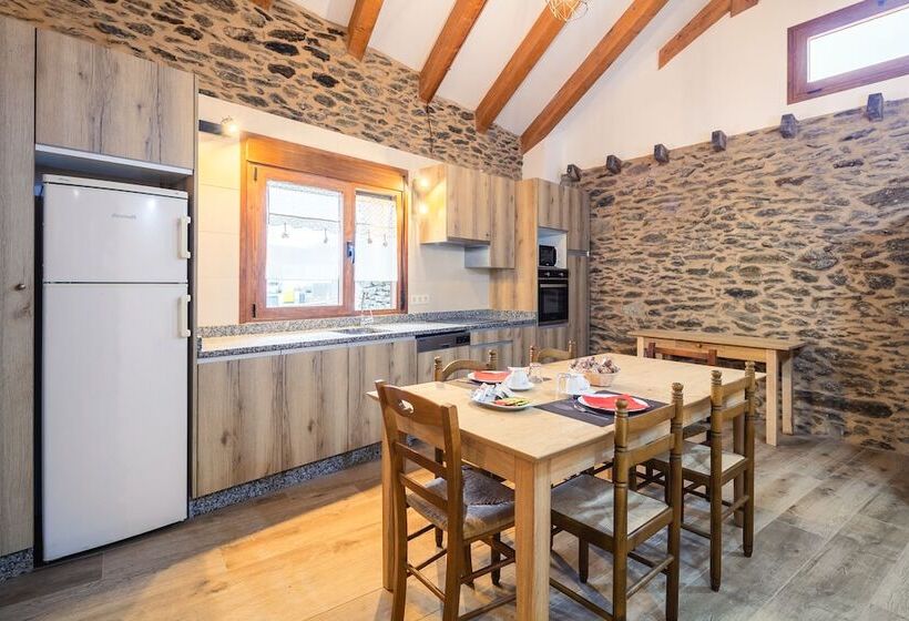 جناح عائلي, O Trancallo