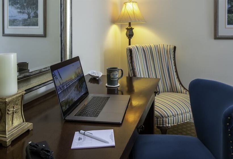 Pokój Deluxe, The Addison On Amelia