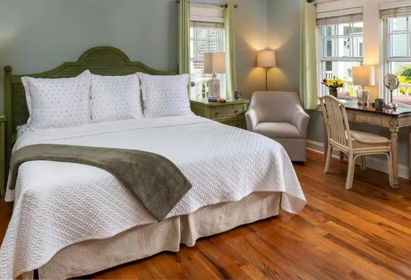 اتاق استاندارد با تخت بزرگ, The Addison On Amelia