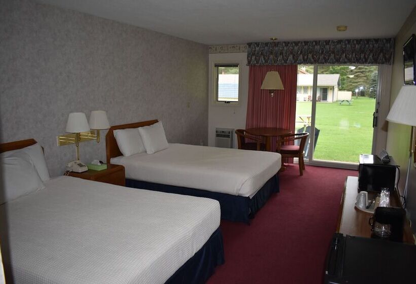 חדר דלוקס, Country Club Motel