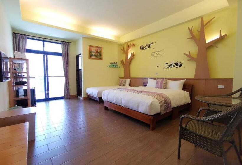 اتاق استاندارد سه نفره, Love Ocean & Happy Bay Homestay