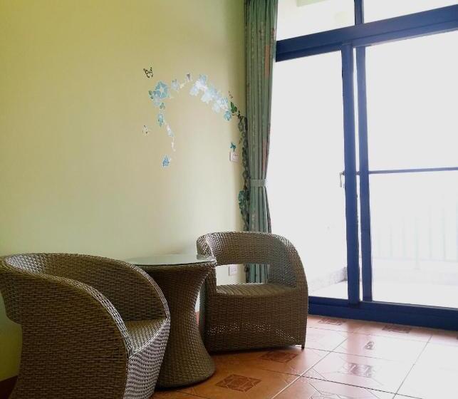 اتاق خانوادگی, Love Ocean & Happy Bay Homestay
