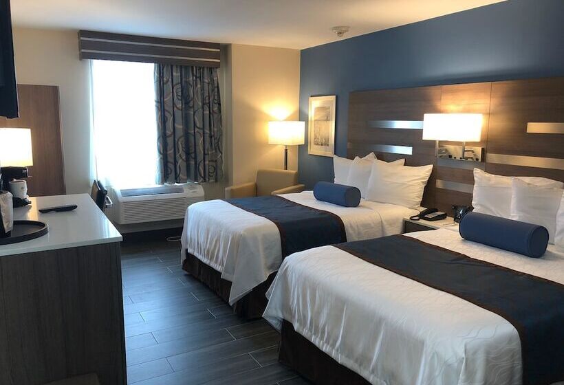 غرفه قياسيه سريرين مزدوجين, Best Western Plus Stadium Inn