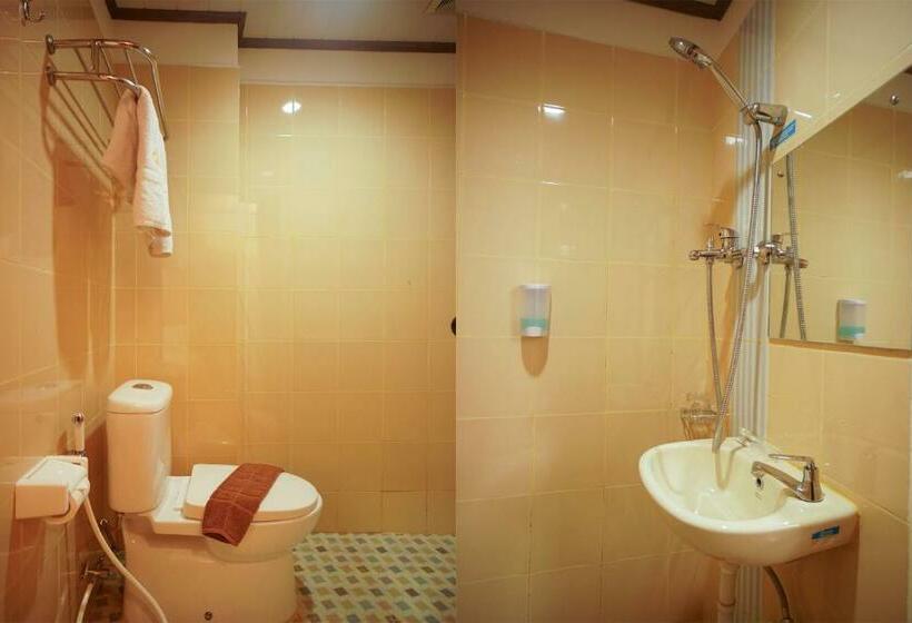 غرفة ديلوكس, Oyo 147 Hotel Winer