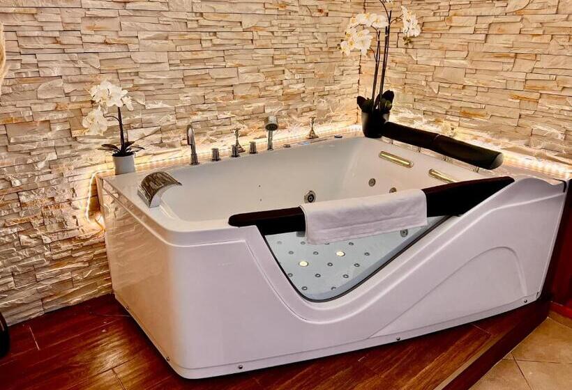 سوئیت با تخت بزرگ, Birdie Pension & Wellness