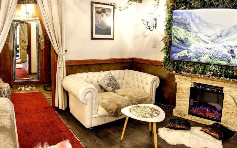 سوئیت با وان آب گرم, Birdie Pension & Wellness