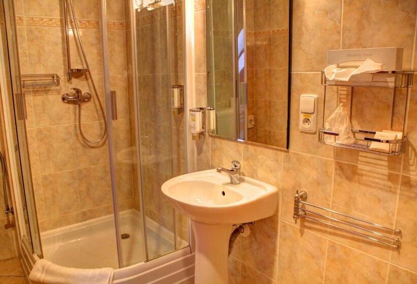 اتاق استاندارد, Birdie Pension & Wellness