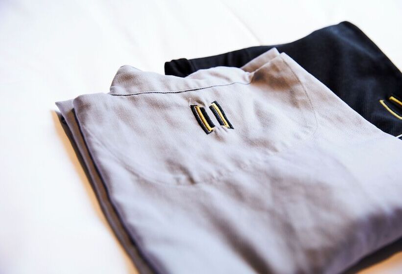 اتاق لوکس یک تخته, Intergate Kanazawa