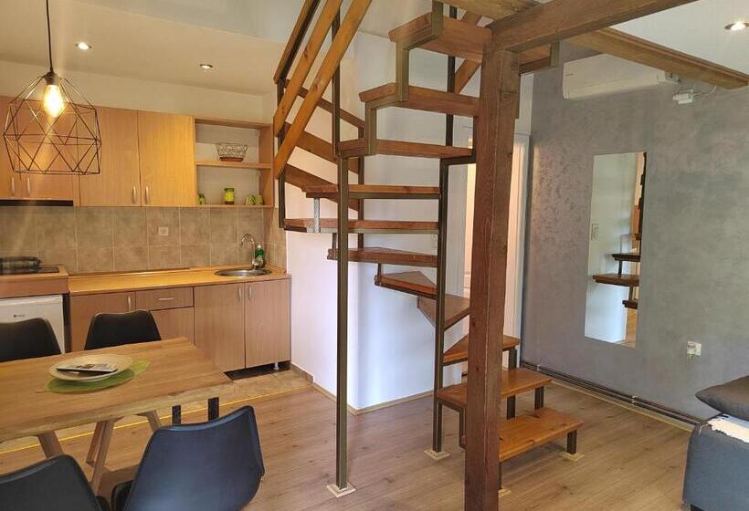 آپارتمان 1 خوابه, Garden 022