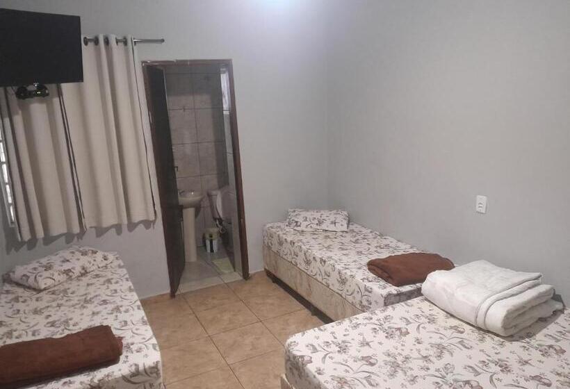 Chambre Familiale, Pousada Vitória